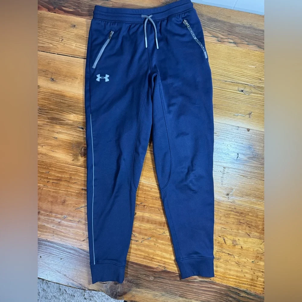 Under Armour Kids Boys Navy Blue Joggers with Gray Details‎ Size Medium